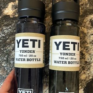 2 YETI Yonder Water Bottles